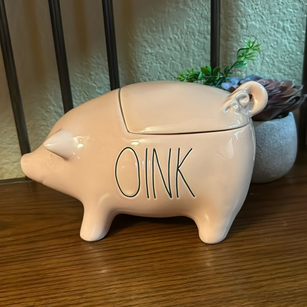 REALLY RARE! PINK RAE DUNN ‘OINK’ Piggy 🐖 COOKIE JAR!